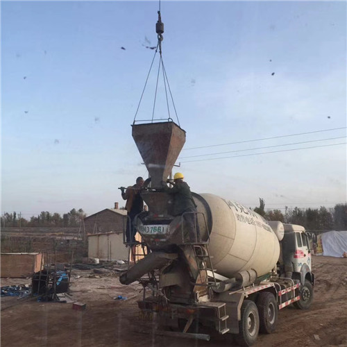 瑞安市“精准瞄准”—— 吊车的 “定位导航” 技术